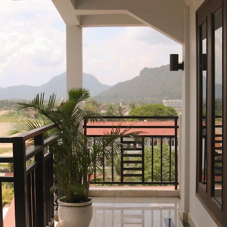 Vang Vieng Consiana Hotel Exterior foto