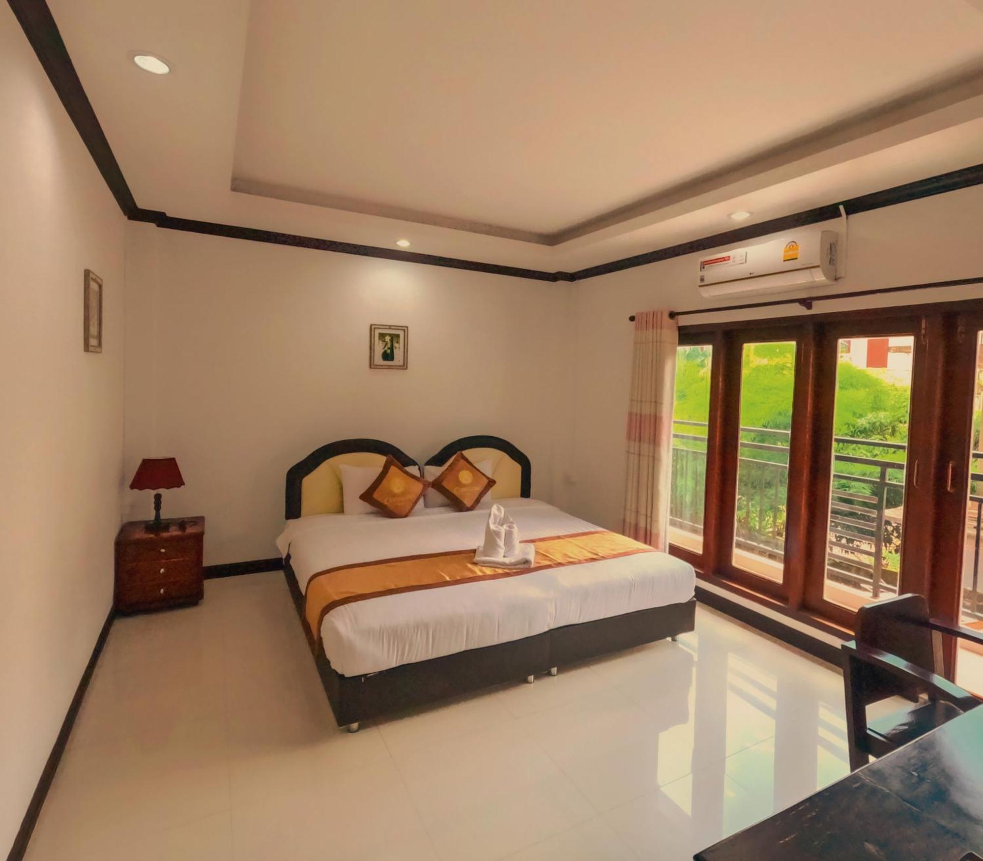 Vang Vieng Consiana Hotel Exterior foto