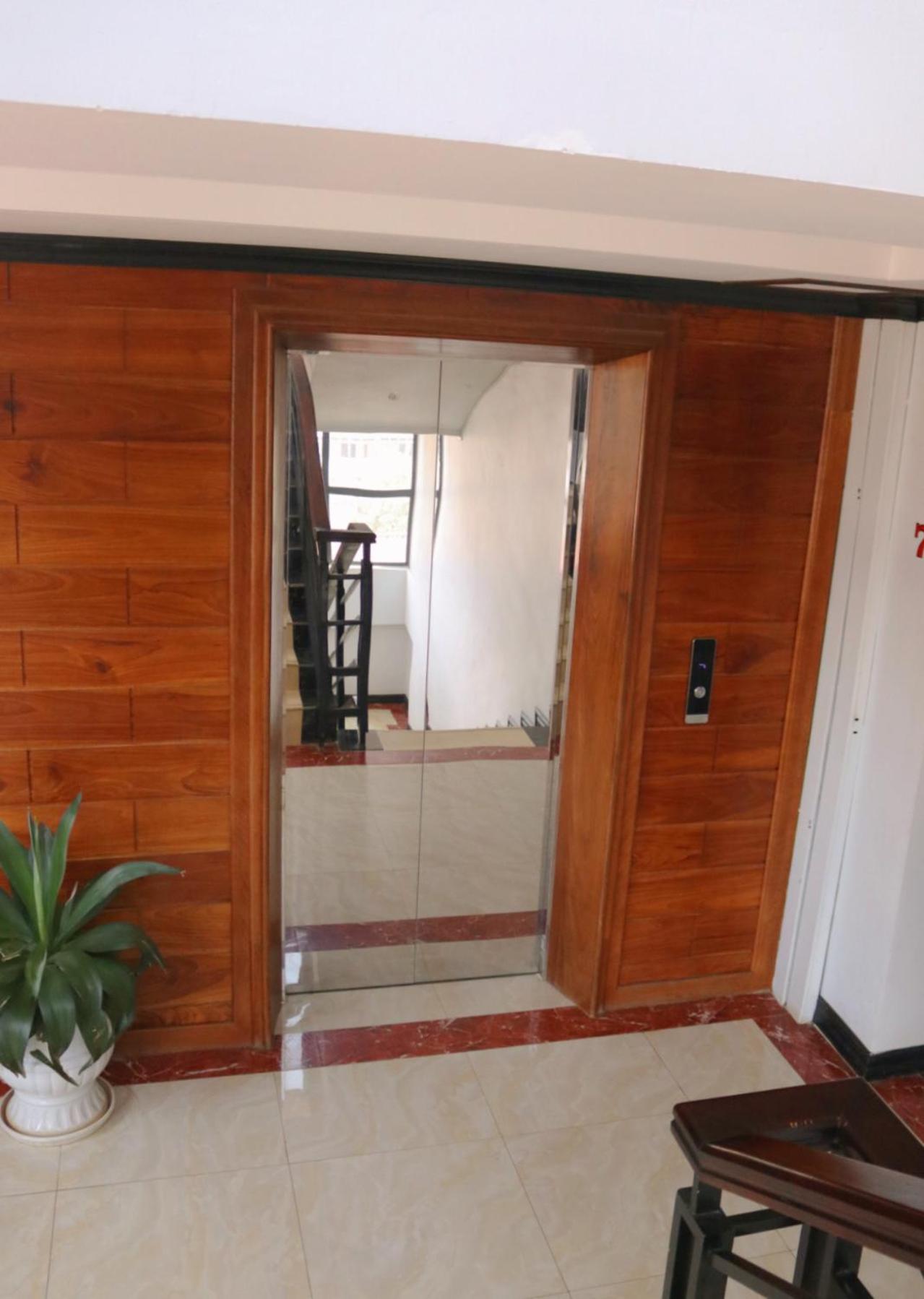 Vang Vieng Consiana Hotel Exterior foto